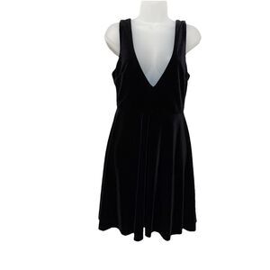Addie Velvet Black Deep V-Neck Fit & Flare Mini Dress M Sleeveless Whimsigoth